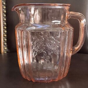 Anchor Hocking Mayfair Open Rose Pitcher Pink Depression Glass Vintage 32 oz 6”H